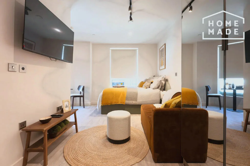 Studio apartment for rent