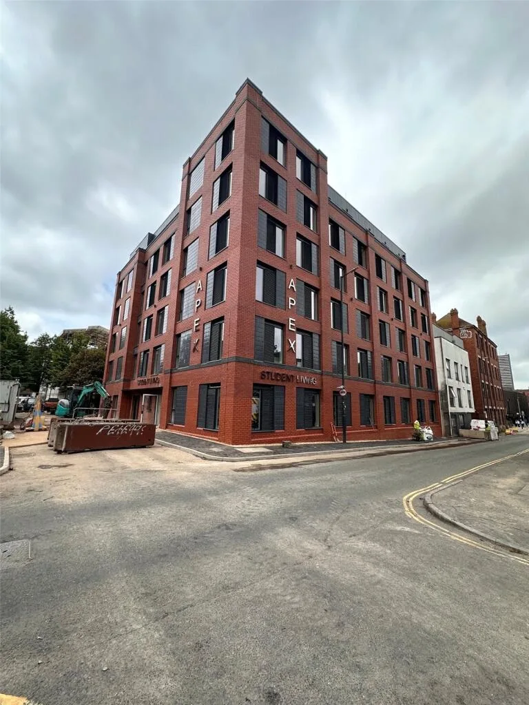 Studio flat for rent
