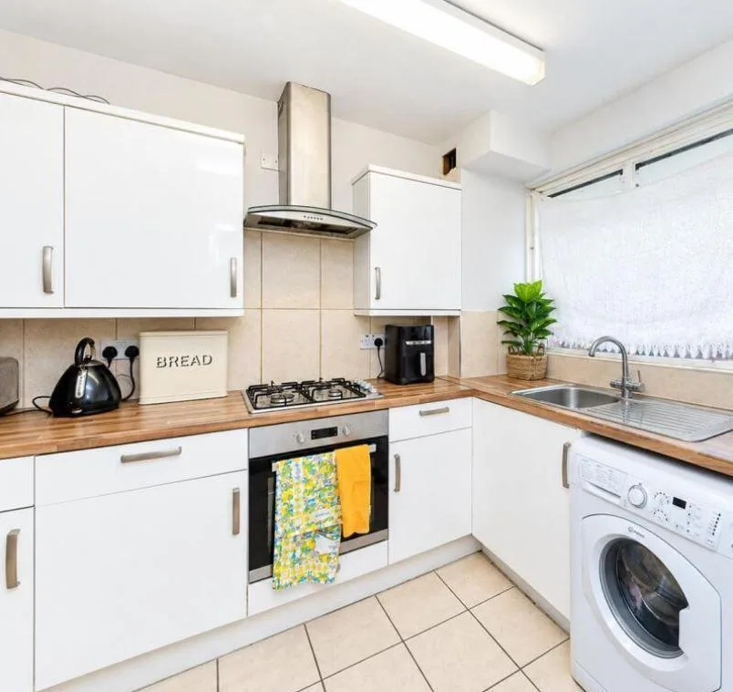 2 bedroom apartment for rent