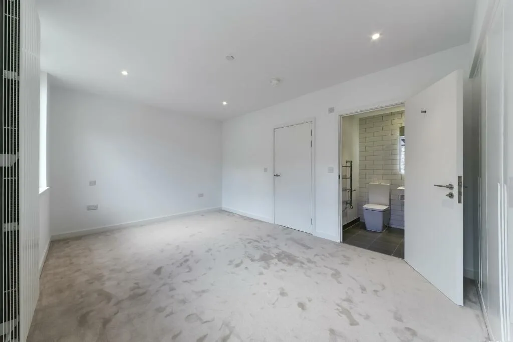 4 bedroom town house for rent