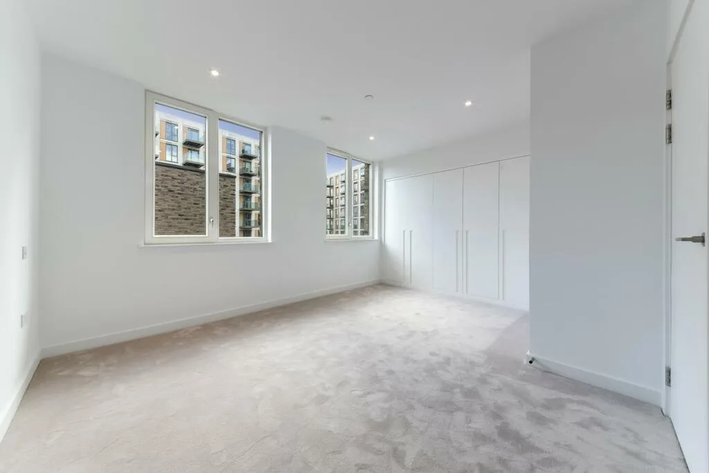 4 bedroom town house for rent