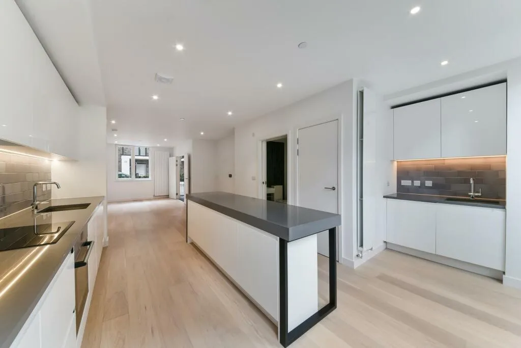 4 bedroom town house for rent
