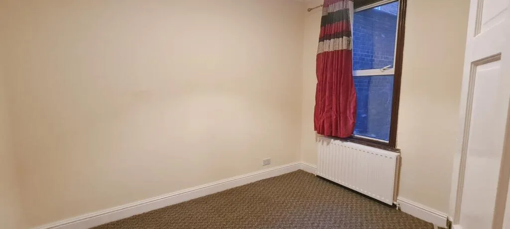 4 bedroom terraced house for rent