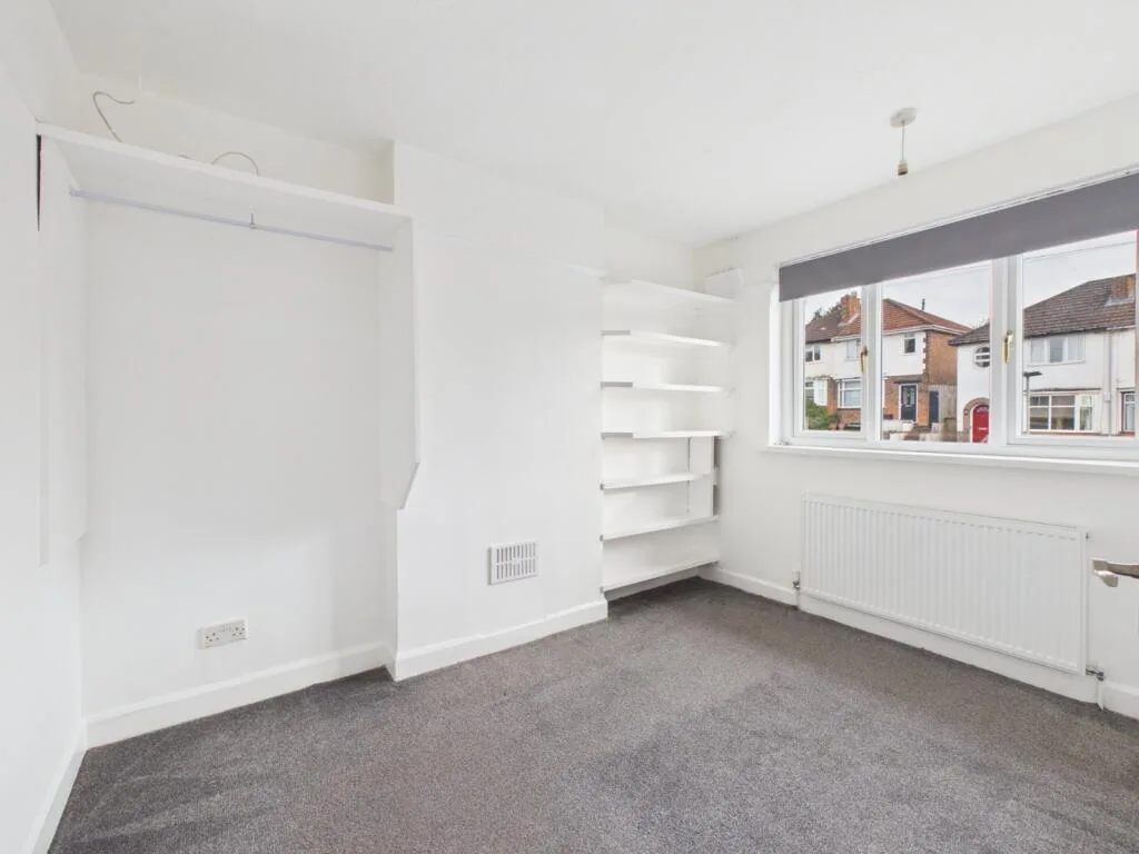 3 bedroom semi-detached house for rent