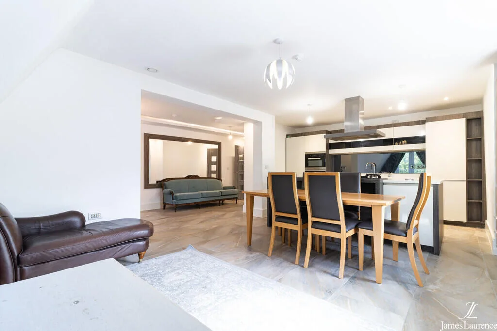 3 bedroom penthouse for rent