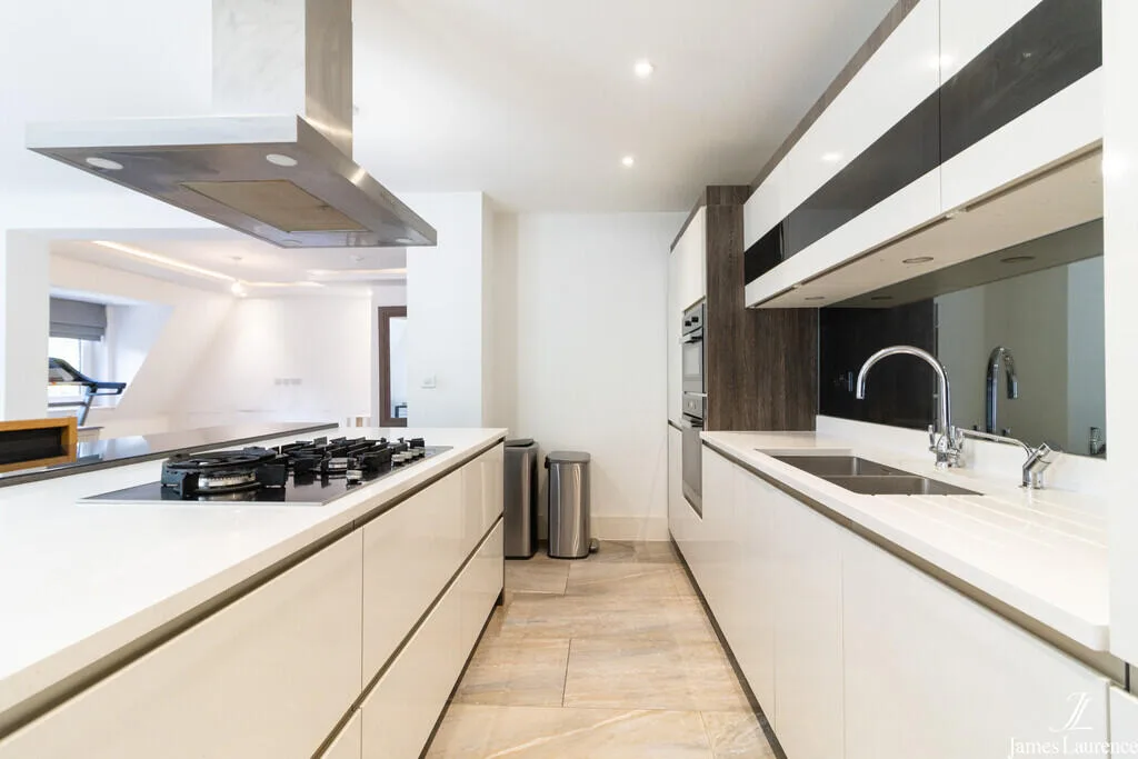 3 bedroom penthouse for rent