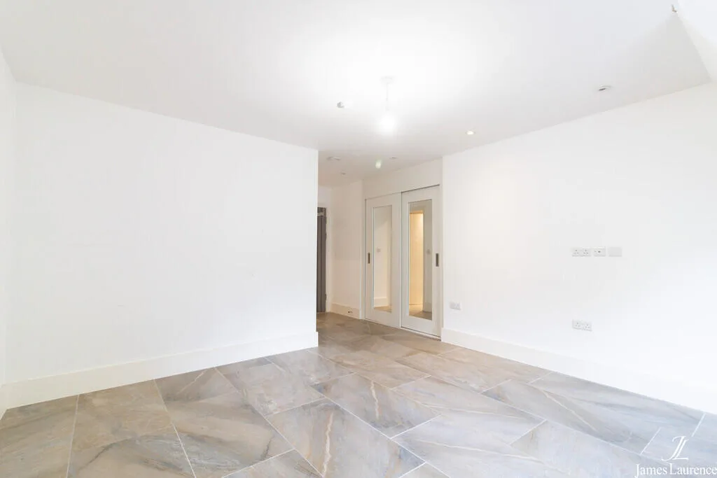 3 bedroom penthouse for rent