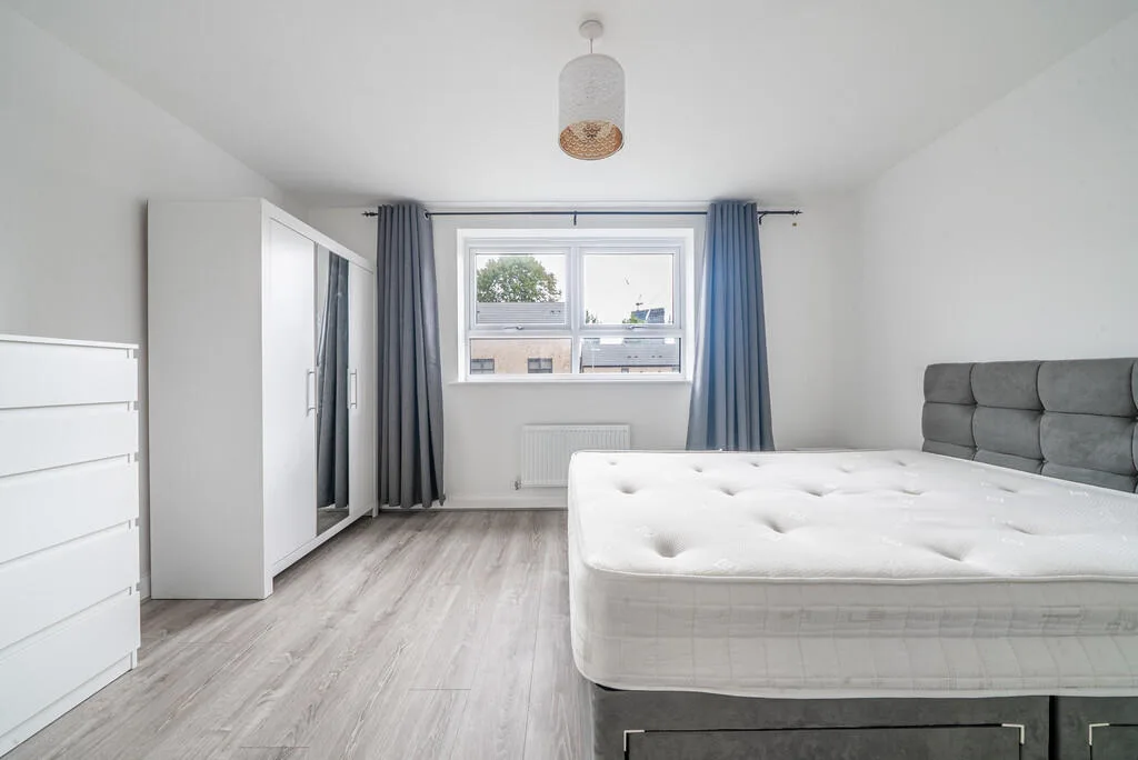 3 bedroom town house for rent