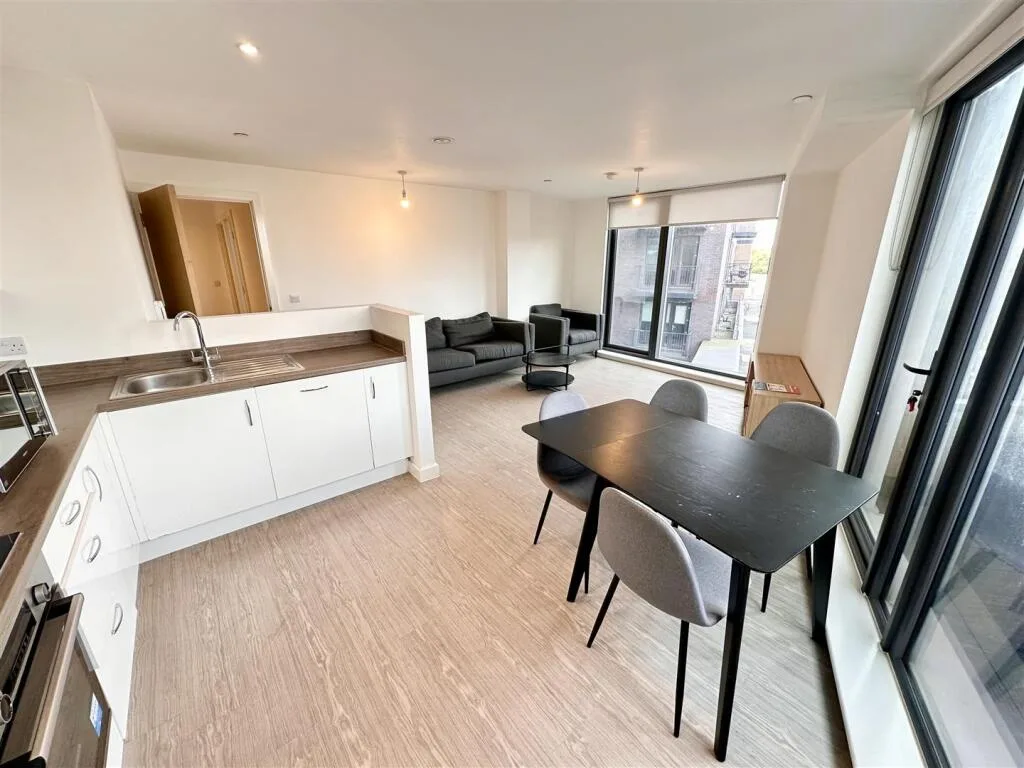 3 bedroom apartment for rent