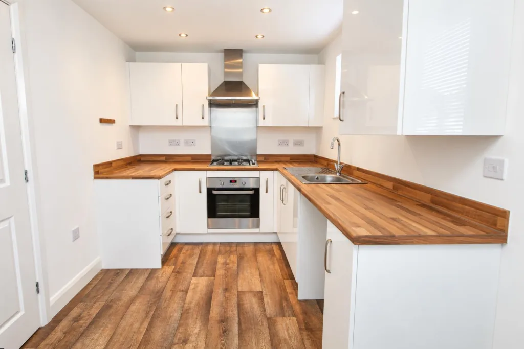 2 bedroom house for rent