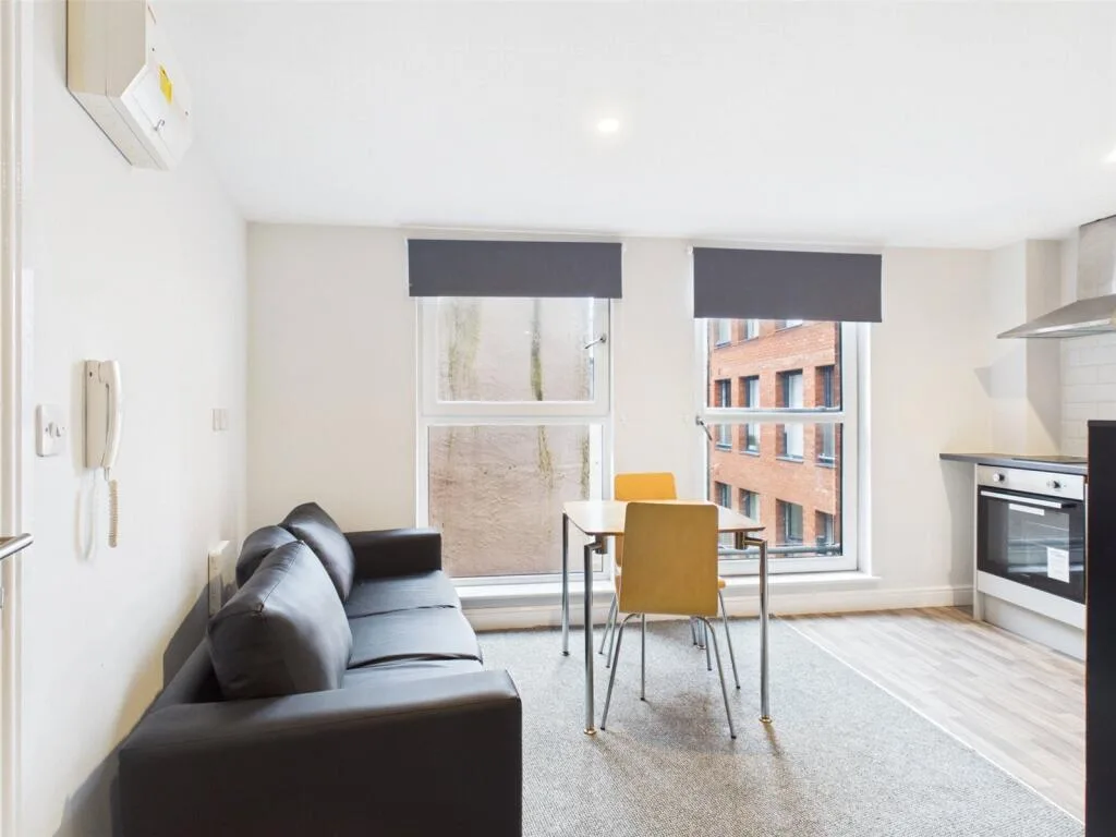 Studio apartment for rent