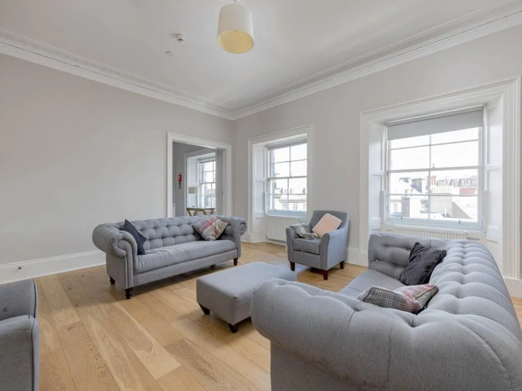 3 bedroom flat for rent