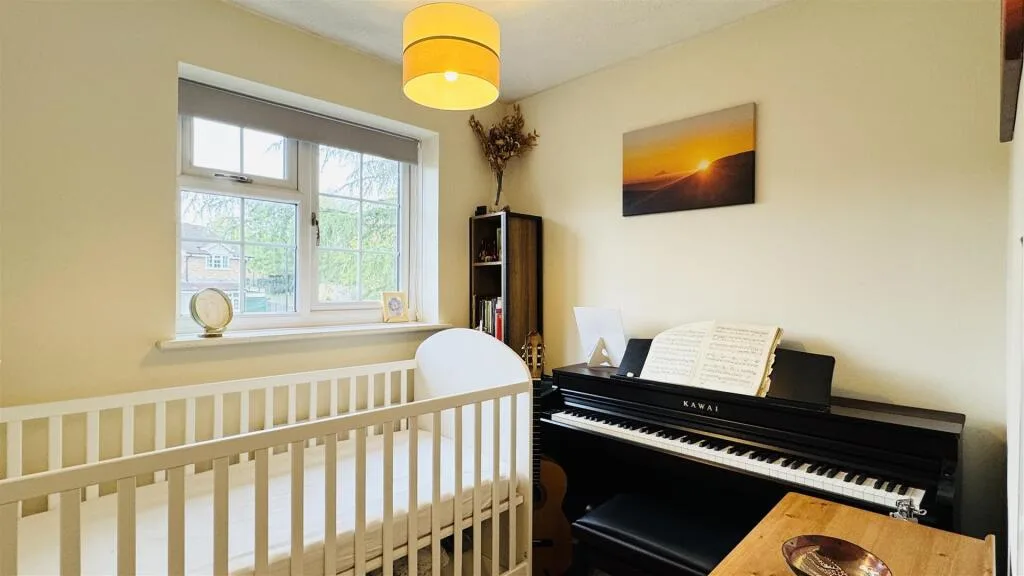 4 bedroom detached house for rent