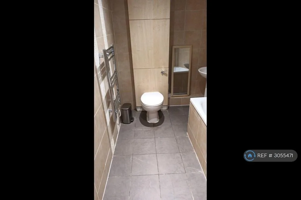 2 bedroom penthouse for rent