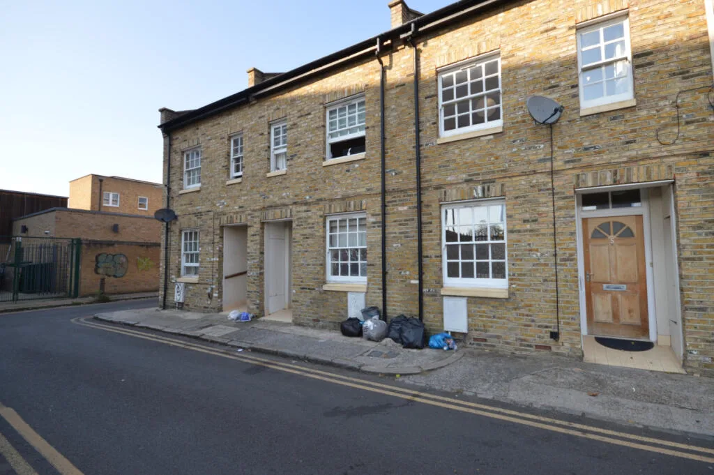 3 bedroom terraced house for rent