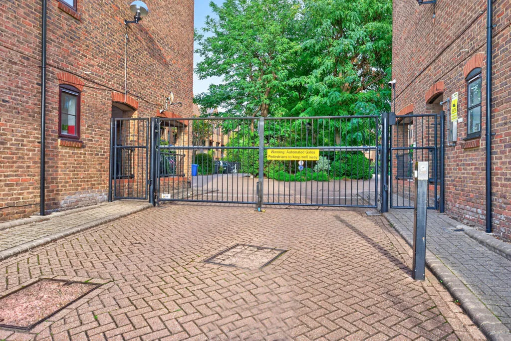 3 bedroom terraced house for rent