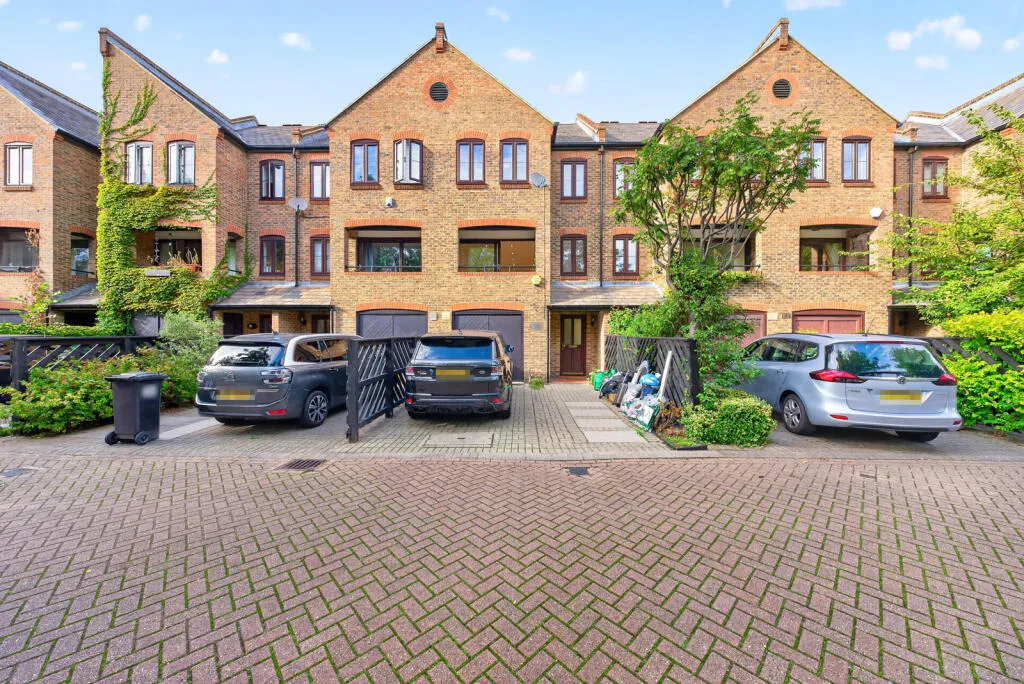 3 bedroom terraced house for rent