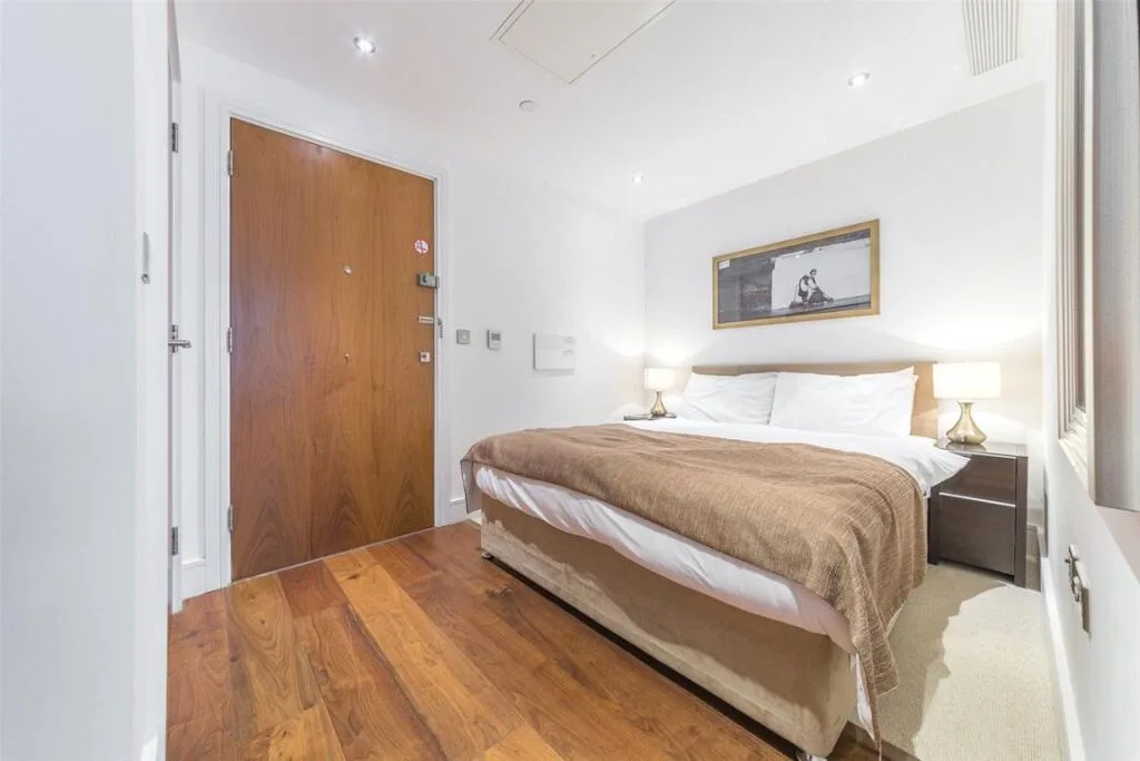 Studio flat for rent