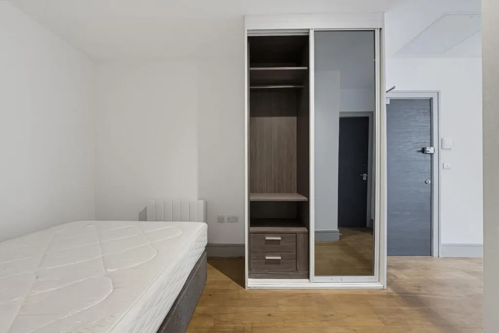Studio apartment for rent