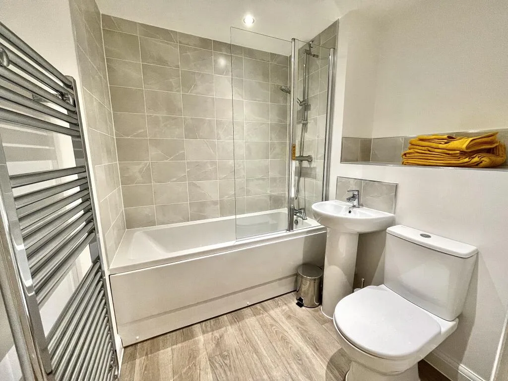 2 bedroom apartment for rent