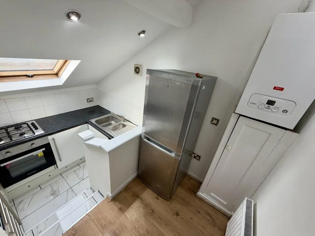 2 bedroom flat for rent