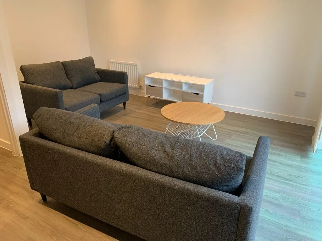 4 bedroom town house for rent
