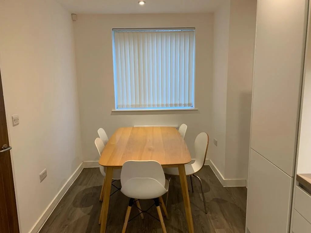 4 bedroom town house for rent