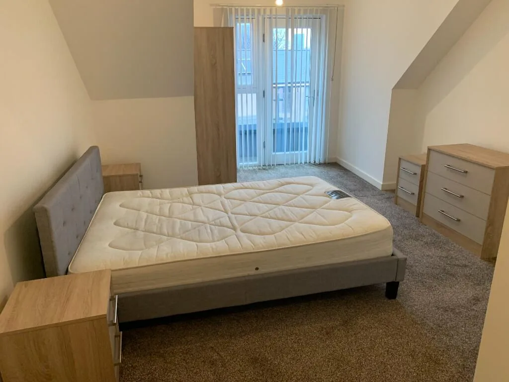 4 bedroom town house for rent