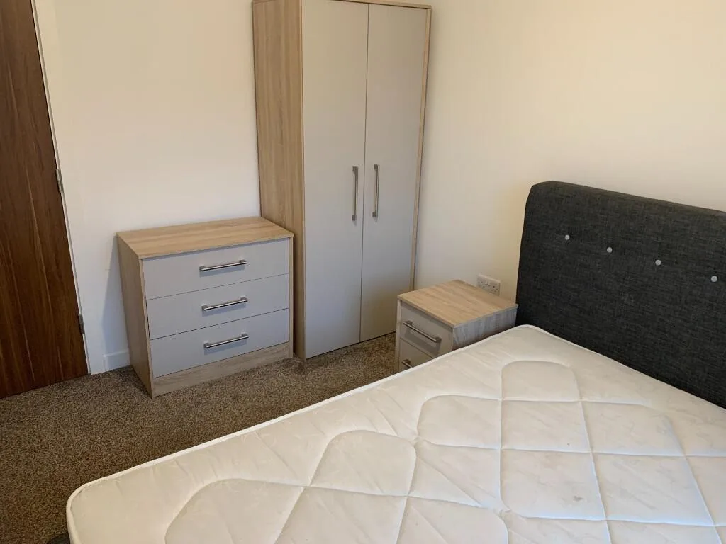 4 bedroom town house for rent