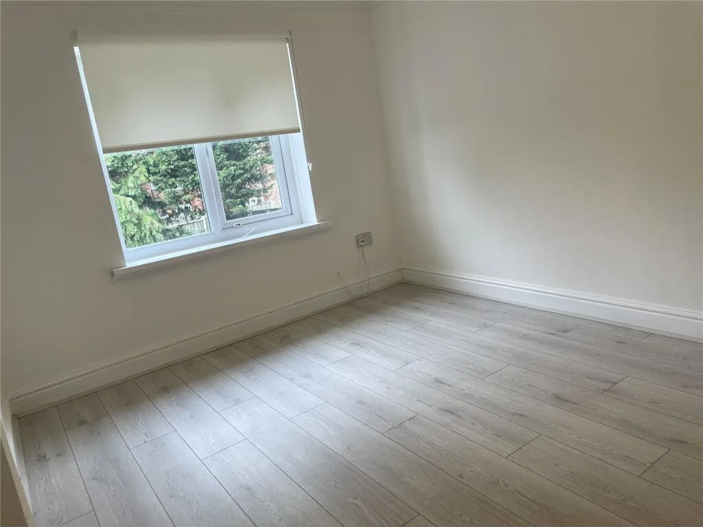 3 bedroom end of terrace house for rent
