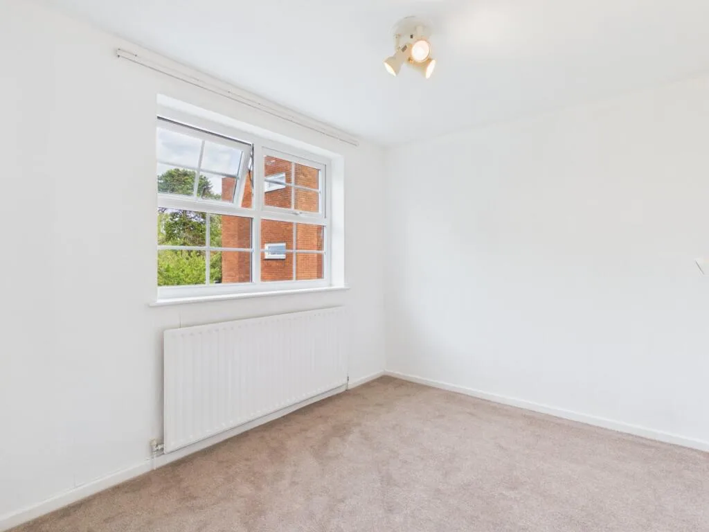 4 bedroom detached house for rent