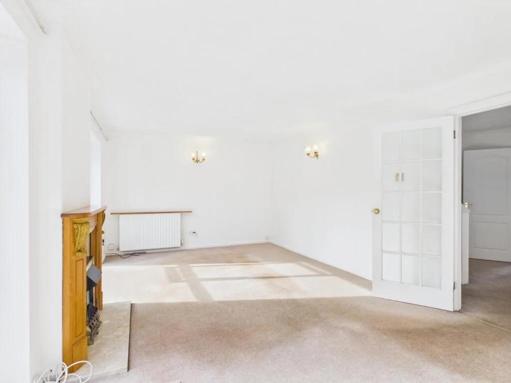 4 bedroom detached house for rent