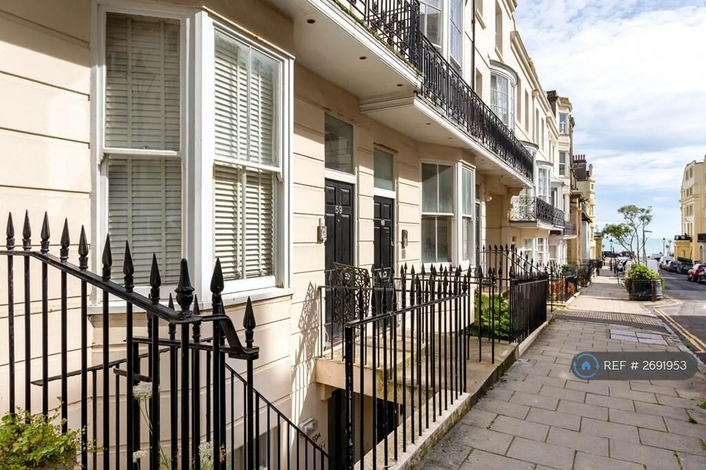 2 bedroom flat for rent