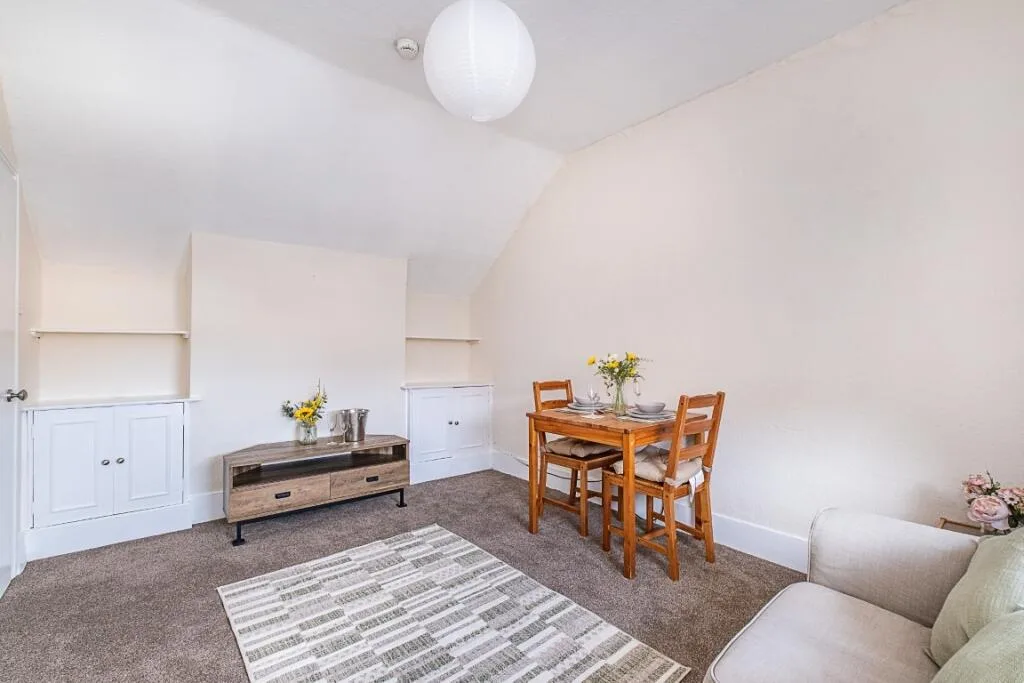 1 bedroom flat for rent
