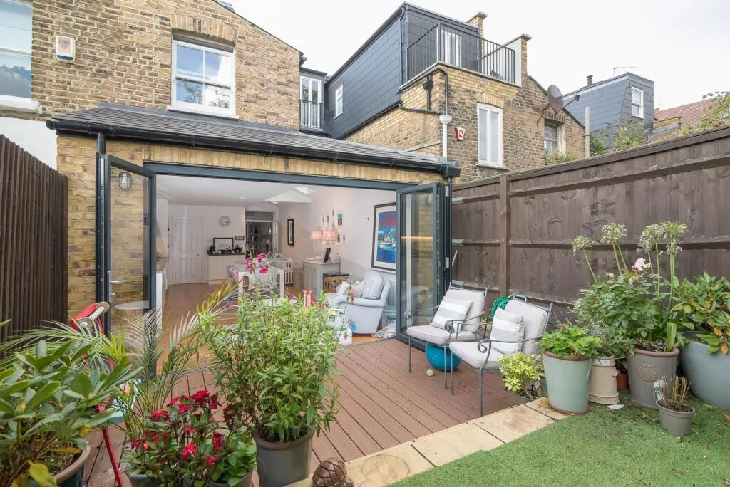 4 bedroom house for rent