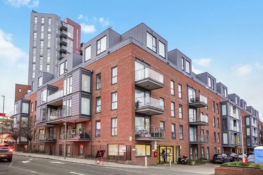 2 bedroom apartment for rent