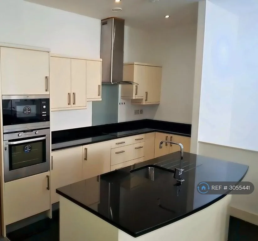 2 bedroom penthouse for rent