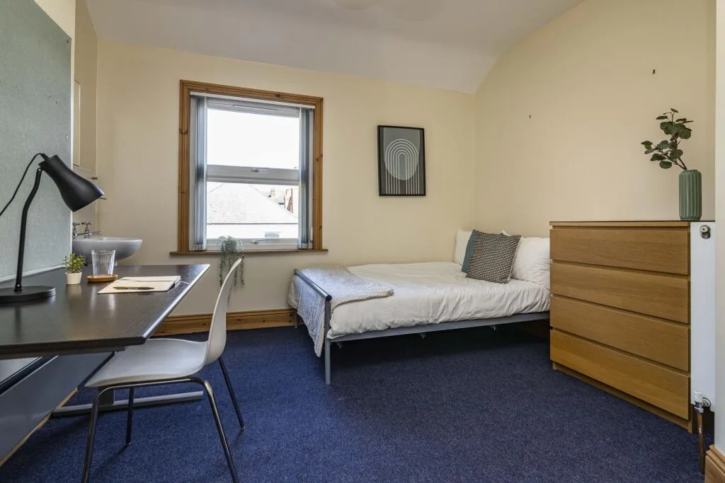 1 bedroom house of multiple occupation for rent