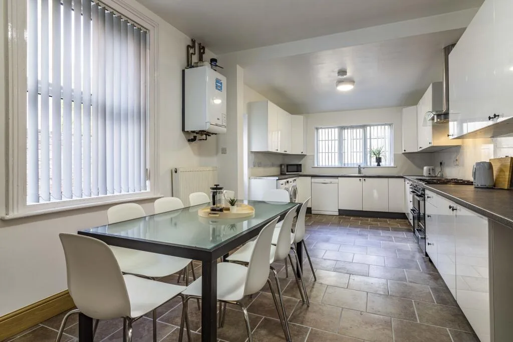 1 bedroom house of multiple occupation for rent