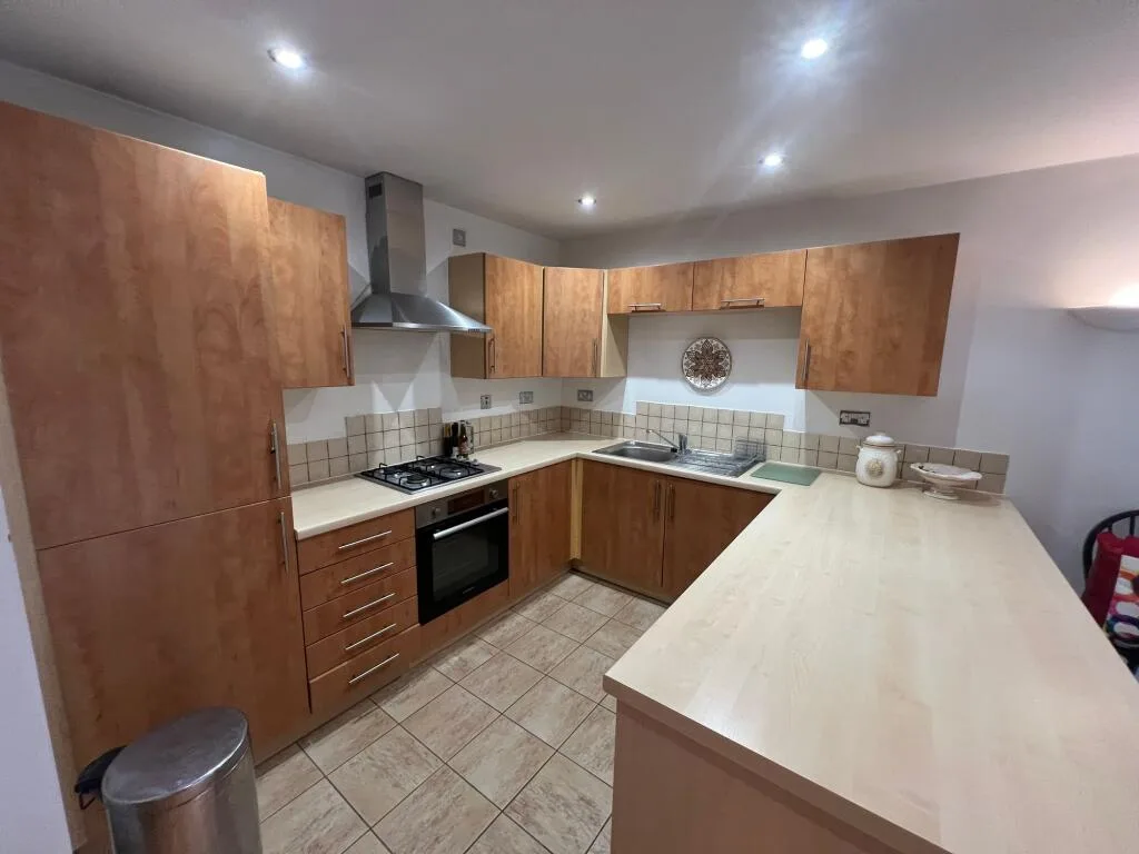 2 bedroom flat for rent