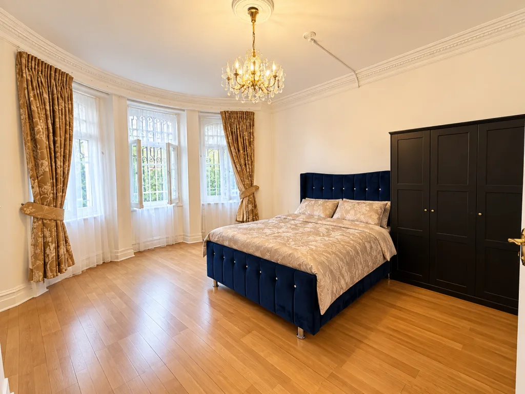 4 bedroom flat for rent