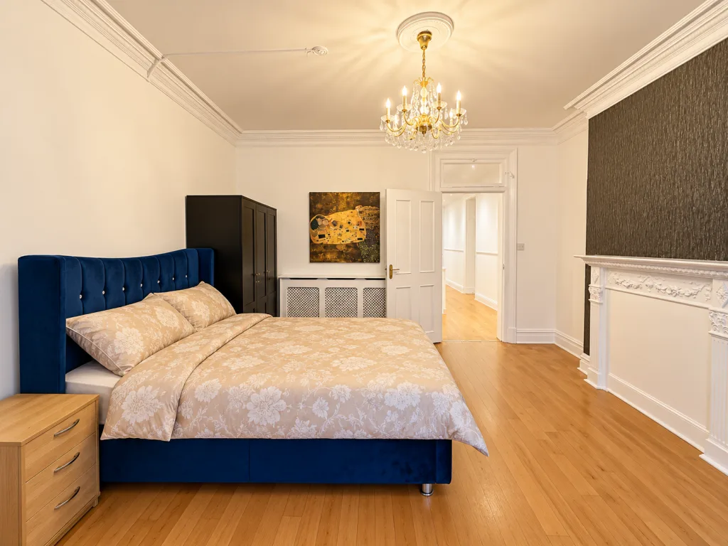 4 bedroom flat for rent