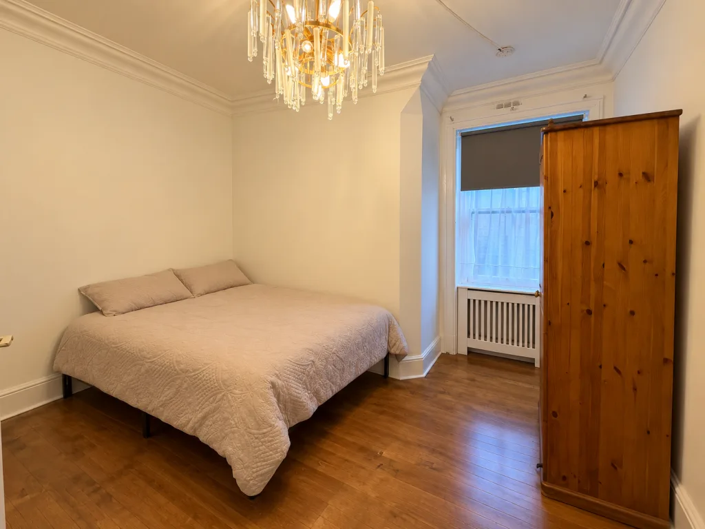 4 bedroom flat for rent