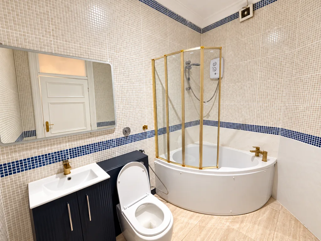 4 bedroom flat for rent