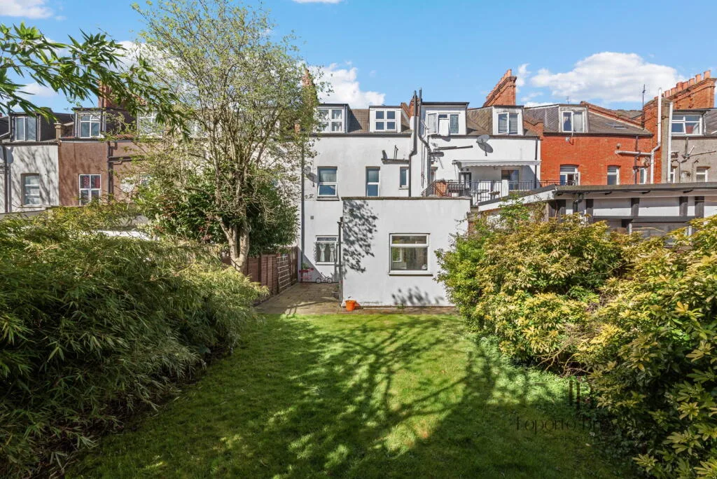 2 bedroom flat for rent
