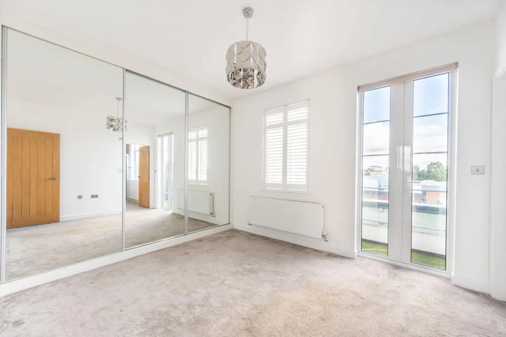 3 bedroom flat for rent