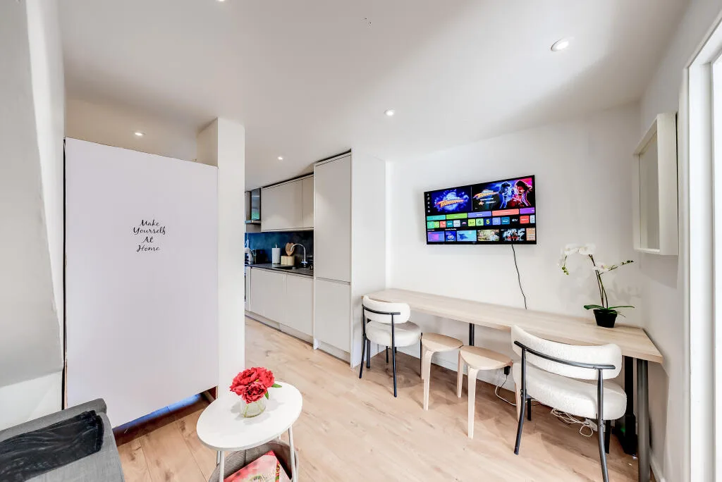 3 bedroom flat for rent