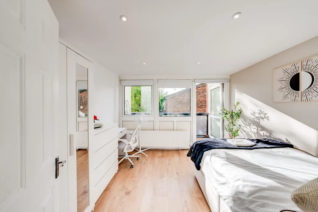 3 bedroom flat for rent