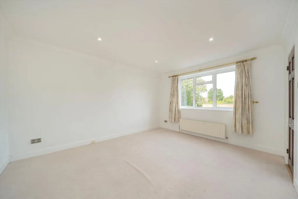 4 bedroom detached house for rent