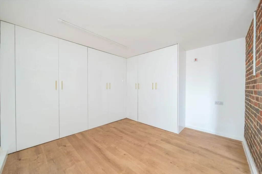 4 bedroom detached house for rent